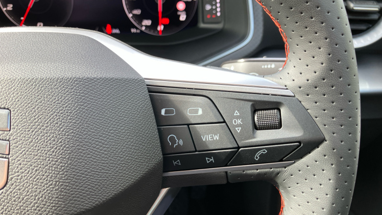 SEAT Arona 1.0 TSI 115 FR Black Edition 5dr Petrol Hatchback